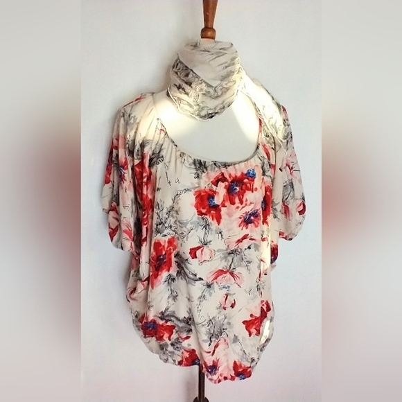 CABI SILK BLOUSE - Picture 4 of 8